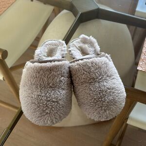 Ugg slippers